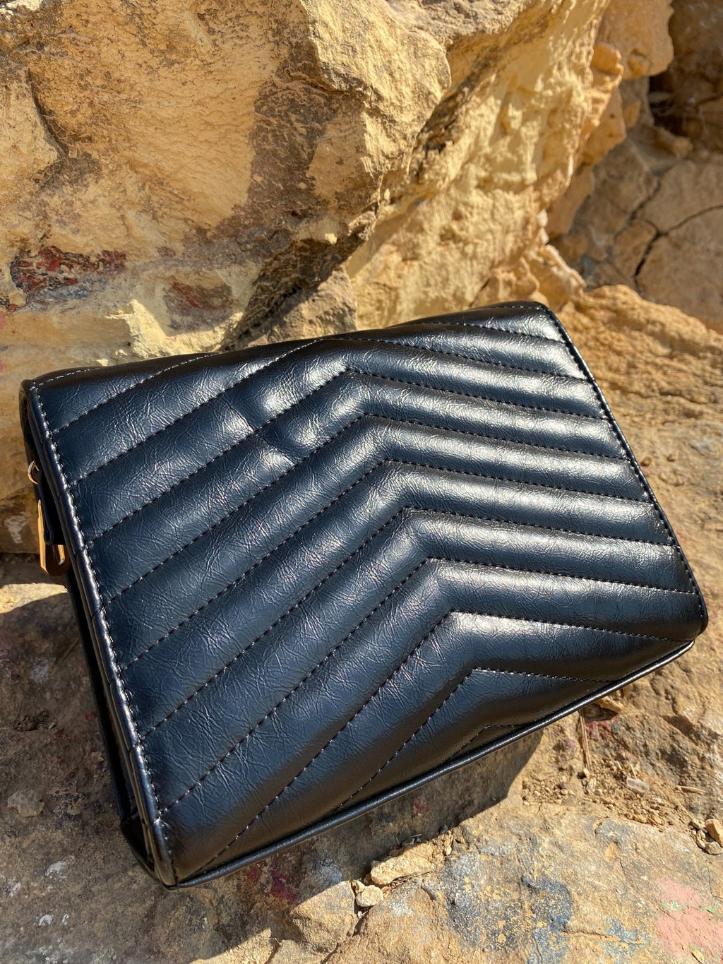 Quilted Leather Crossbody Bag - TrueHue