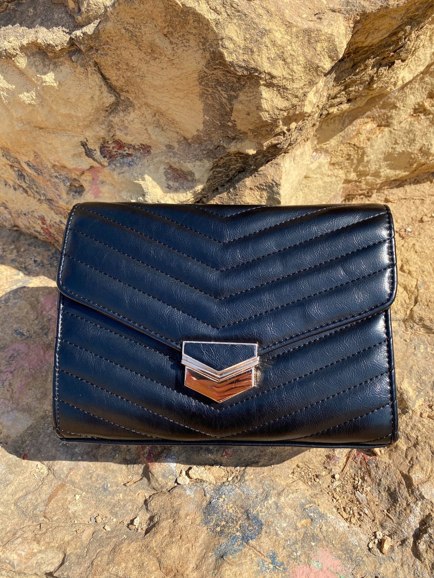 Quilted Leather Crossbody Bag - TrueHue