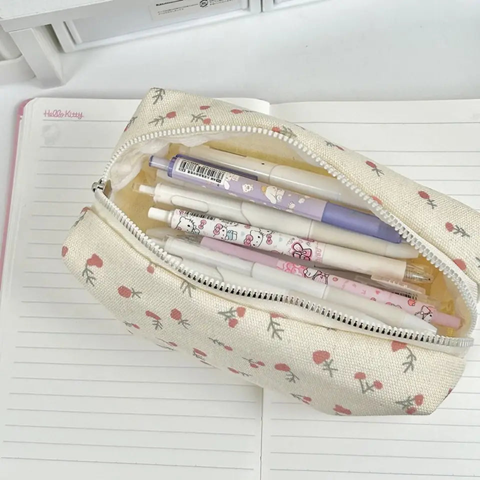 Floral Large-Capacity Pencil Case - TrueHue