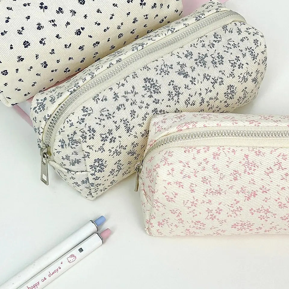 Floral Large-Capacity Pencil Case - TrueHue