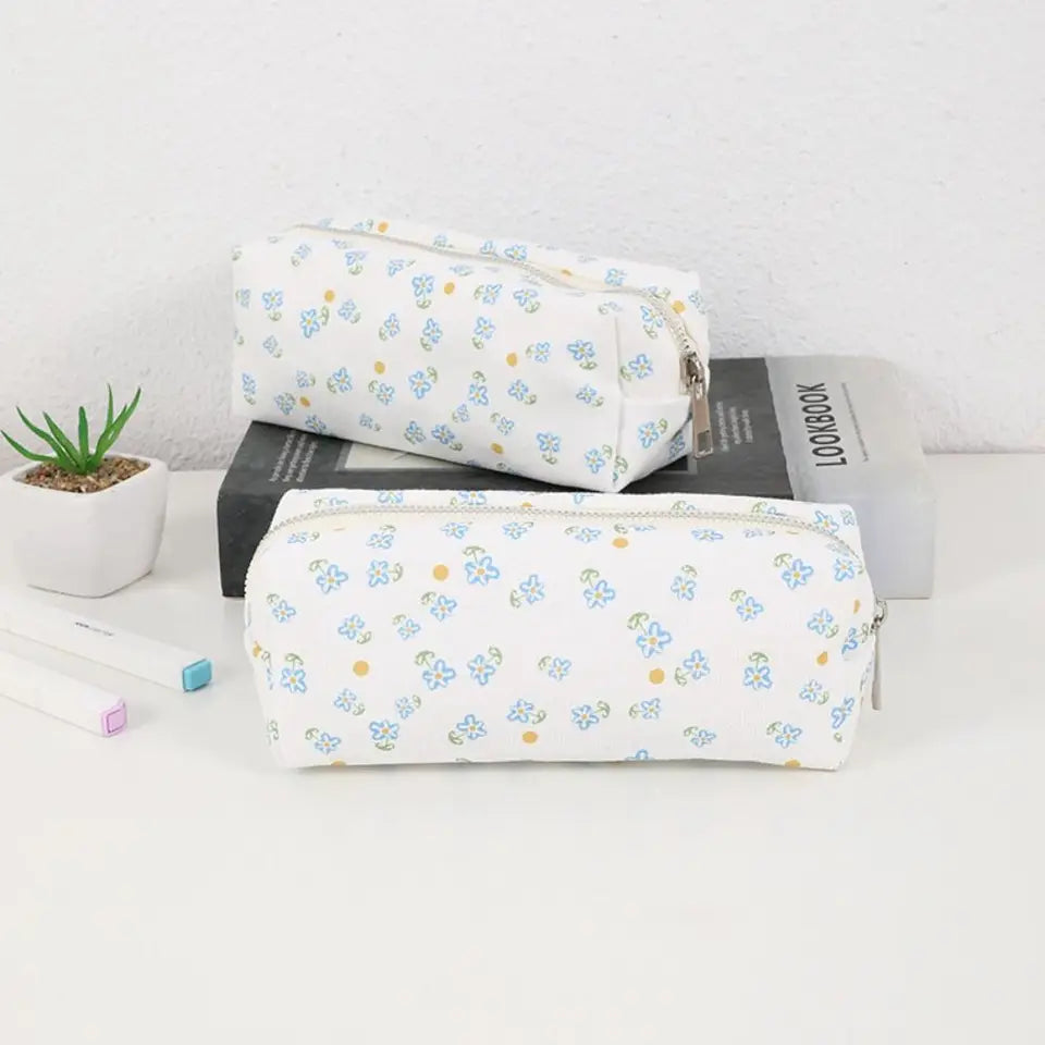 Floral Large-Capacity Pencil Case - TrueHue