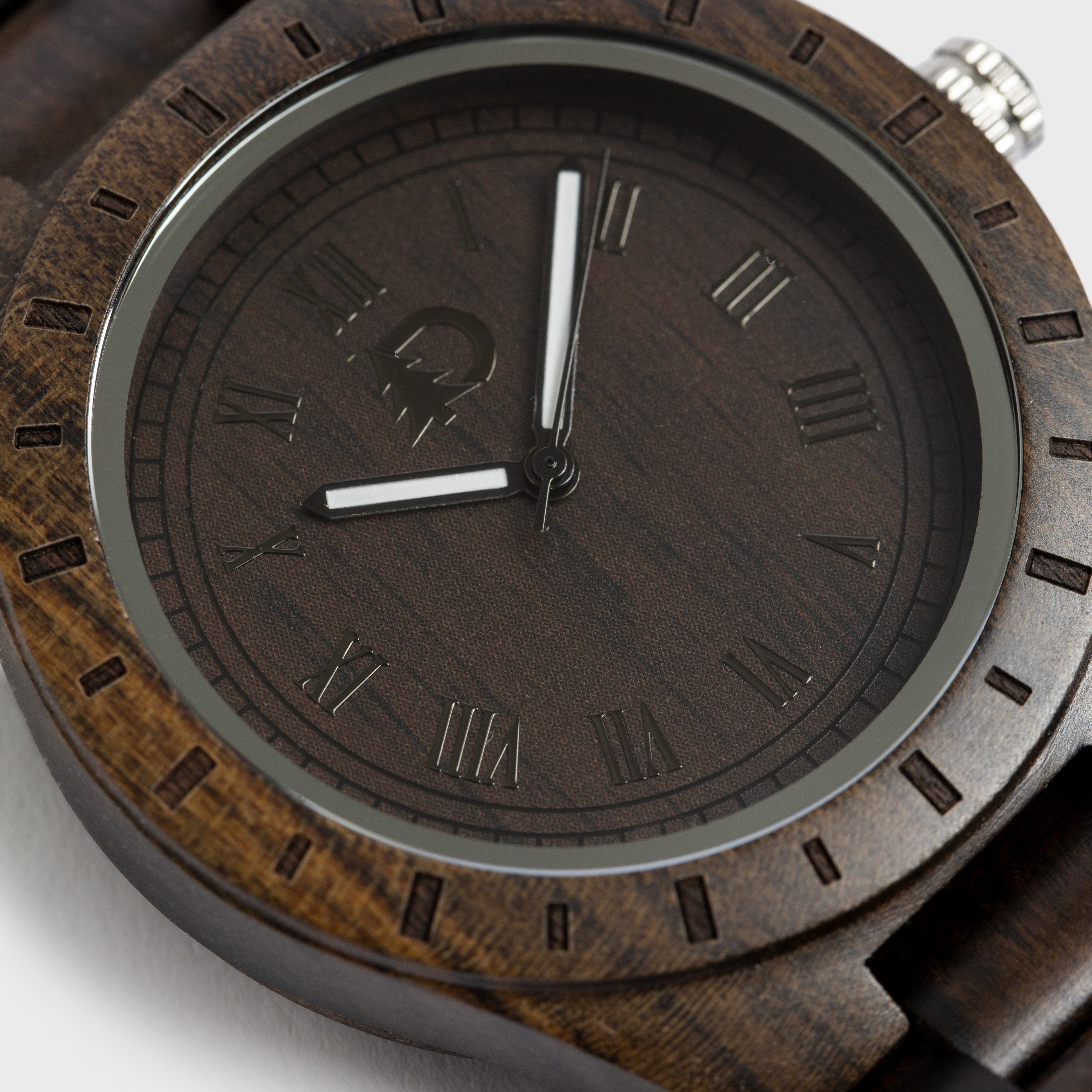 Men’s Wooden Analog Watch - TrueHue